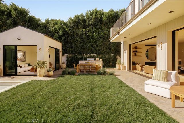 4521 Mary Ellen Avenue, Sherman Oaks, CA 91423