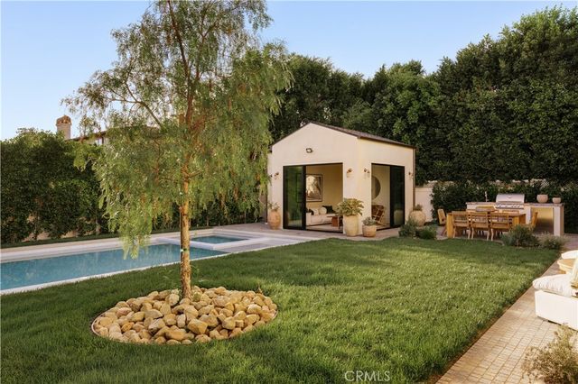 4521 Mary Ellen Avenue, Sherman Oaks, CA 91423
