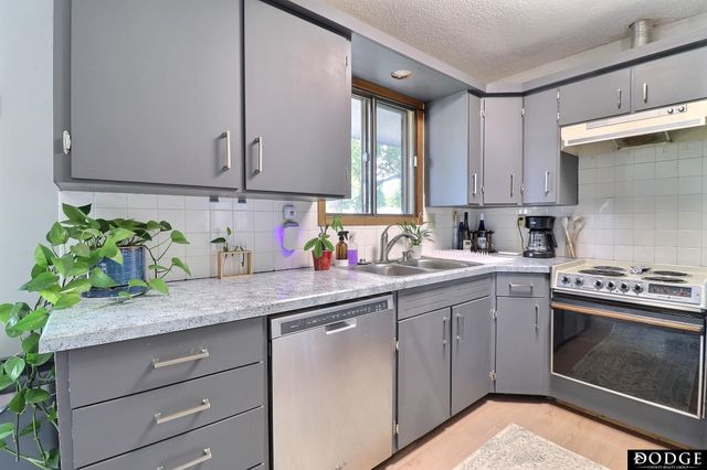 4430 Prairie Road, Fremont, NE 68025