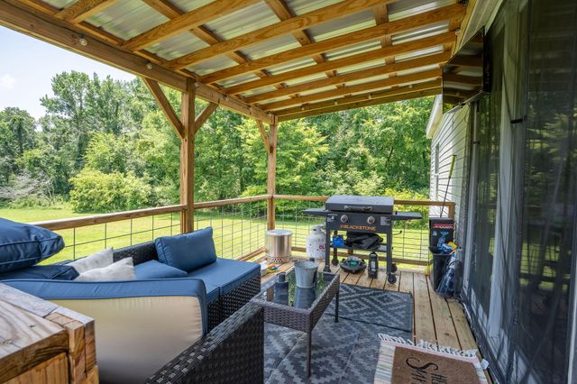 454 County Road 131, Bryant, AL 35958