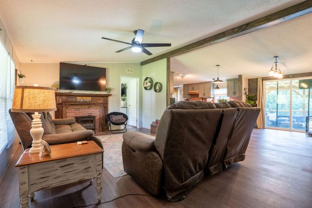 454 County Road 131, Bryant, AL 35958