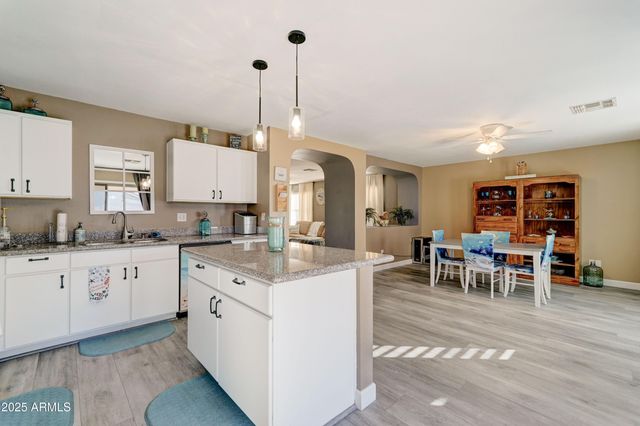 13801 W Ironwood Street, Surprise, AZ 85374