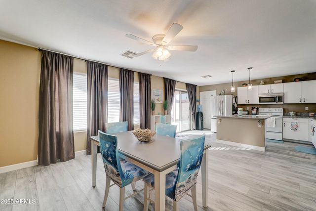 13801 W Ironwood Street, Surprise, AZ 85374