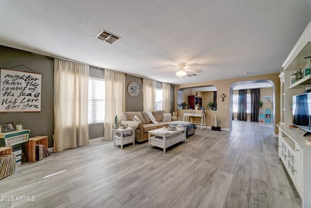 13801 W Ironwood Street, Surprise, AZ 85374