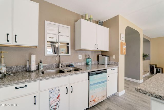 13801 W Ironwood Street, Surprise, AZ 85374