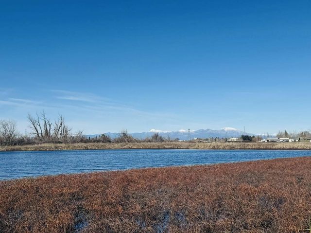 22148 Lone Tree Road, Anderson, CA 96007