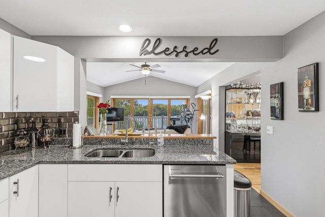 W14198 Selwood Drive, Prairie Du Sac, WI 53578