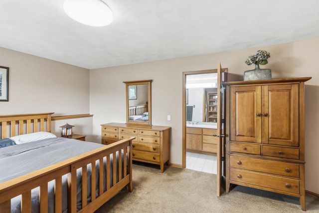 W14198 Selwood Drive, Prairie Du Sac, WI 53578