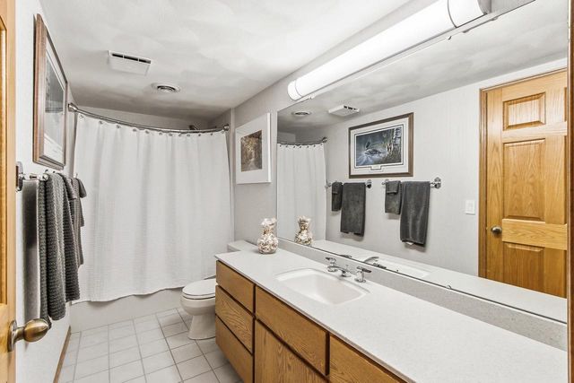 W14198 Selwood Drive, Prairie Du Sac, WI 53578