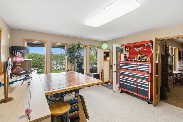 W14198 Selwood Drive, Prairie Du Sac, WI 53578
