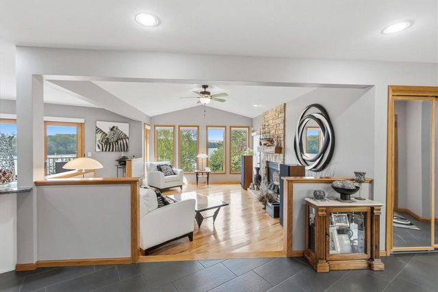 W14198 Selwood Drive, Prairie Du Sac, WI 53578