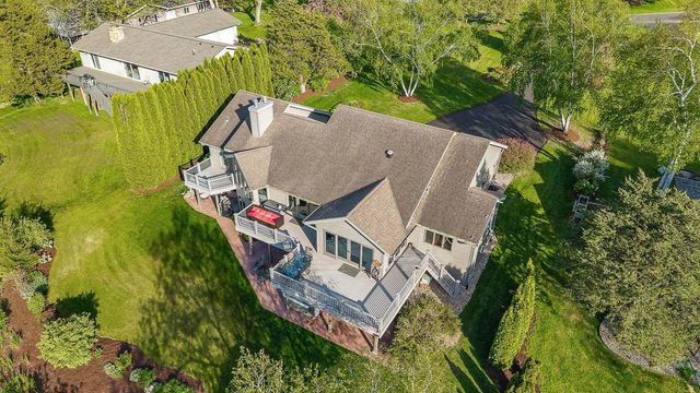 W14198 Selwood Drive, Prairie Du Sac, WI 53578