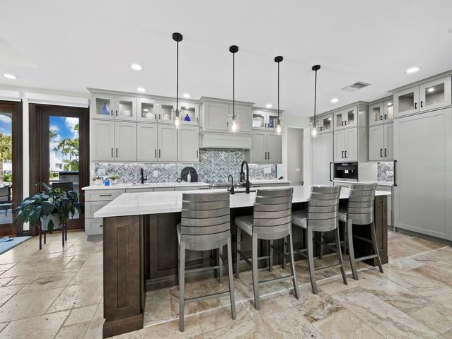 795 MARBURY LANE, Longboat Key, FL 34228