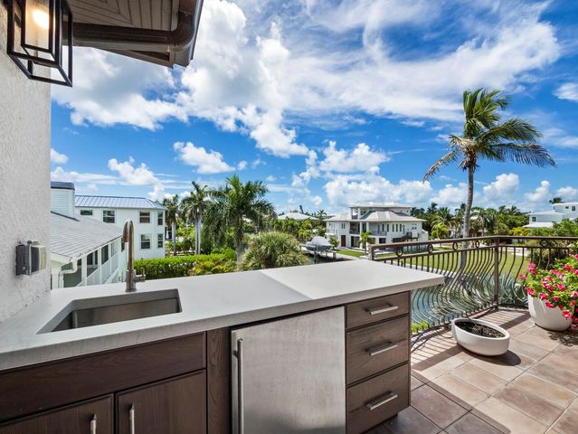 795 MARBURY LANE, Longboat Key, FL 34228