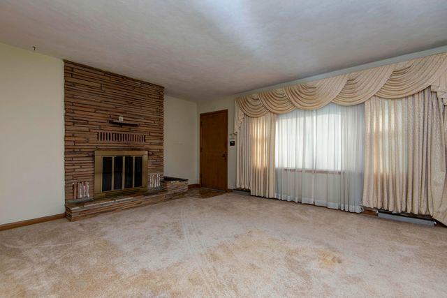 6141 North State Highway H, Springfield, MO 65803
