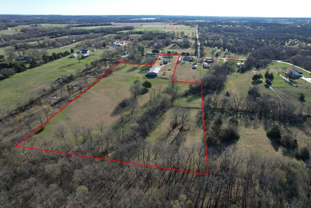 6141 North State Highway H, Springfield, MO 65803