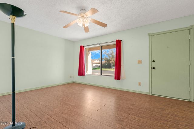 1046 S KACHINA Street, Mesa, AZ 85204