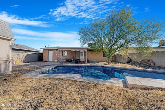 1046 S KACHINA Street, Mesa, AZ 85204