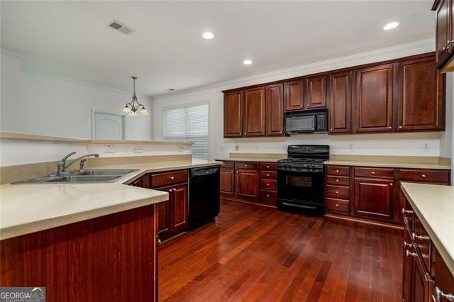 210 Harmony Lake Drive, Canton, GA 30115