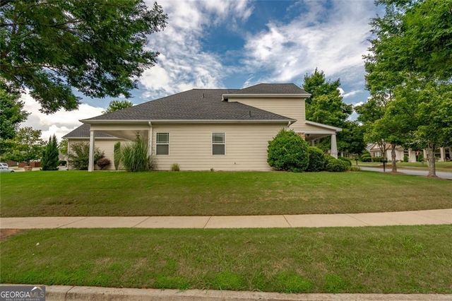210 Harmony Lake Drive, Canton, GA 30115