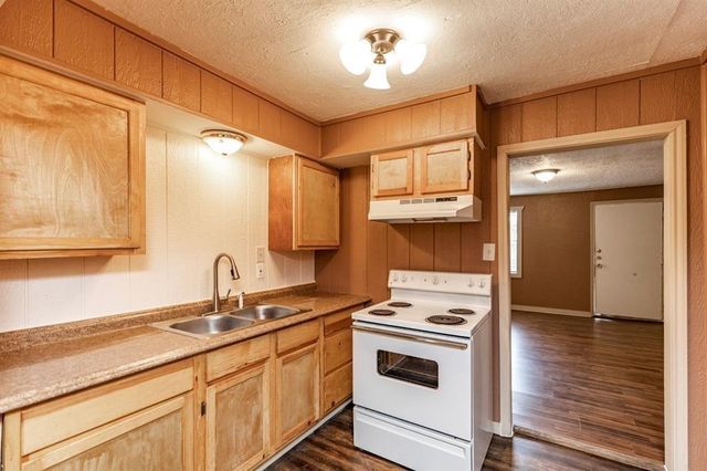 412 Mlk, Woodville, TX 75979