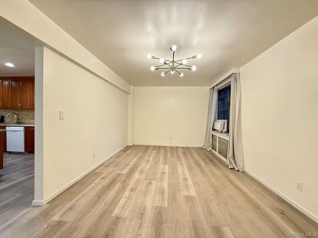 38-15 149 Street 5H, Flushing, NY 11354