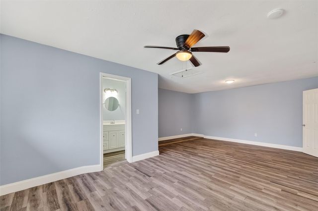 16918 Townes Road, Friendswood, TX 77546