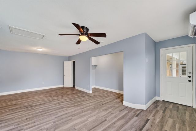 16918 Townes Road, Friendswood, TX 77546