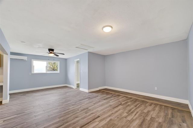 16918 Townes Road, Friendswood, TX 77546