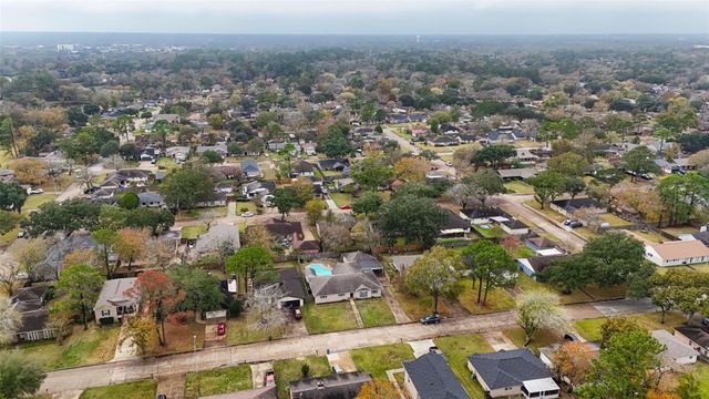 16918 Townes Road, Friendswood, TX 77546