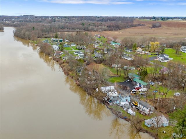 7445 Gordon Road, Lysander, NY 13027