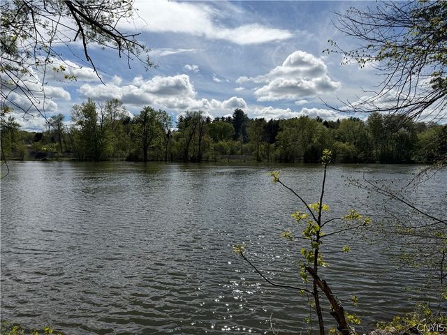 7445 Gordon Road, Lysander, NY 13027