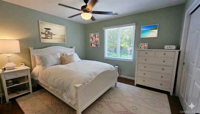 11 John Street, Westhampton Beach, NY 11978