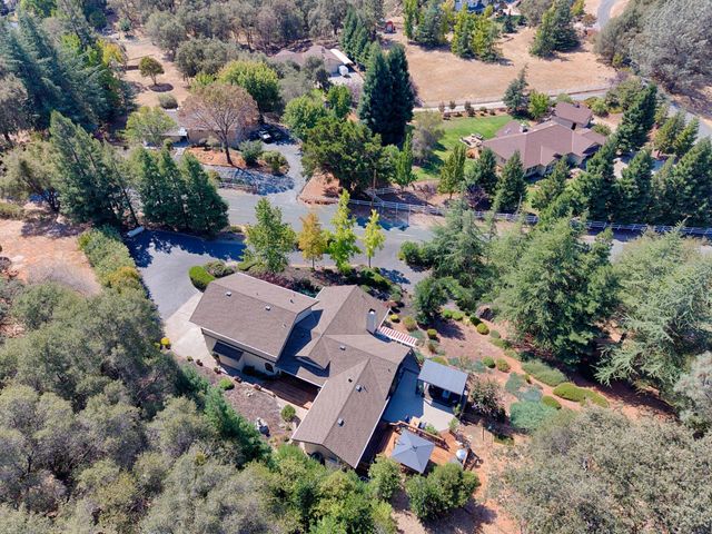 5175 Pondorex Rd, Auburn, CA 95602