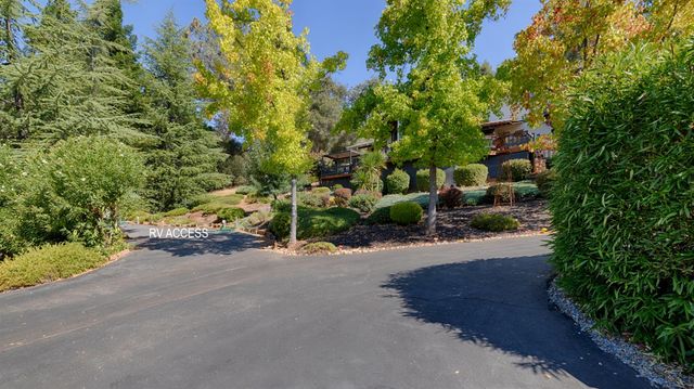 5175 Pondorex Rd, Auburn, CA 95602