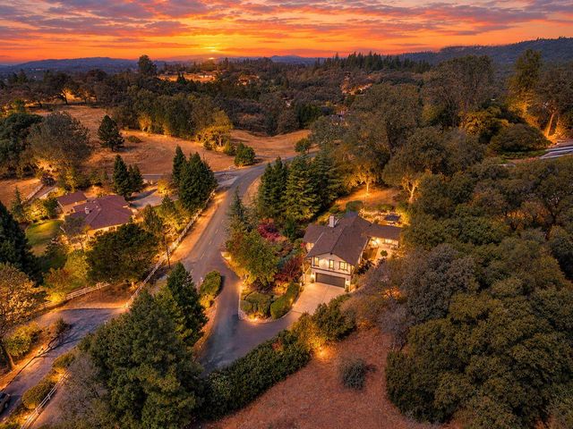 5175 Pondorex Rd, Auburn, CA 95602