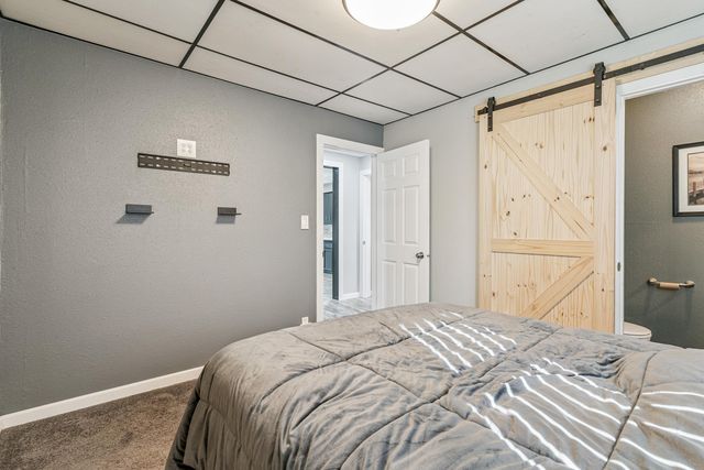 205 SW 8th Avenue, Oelwein, IA 50662