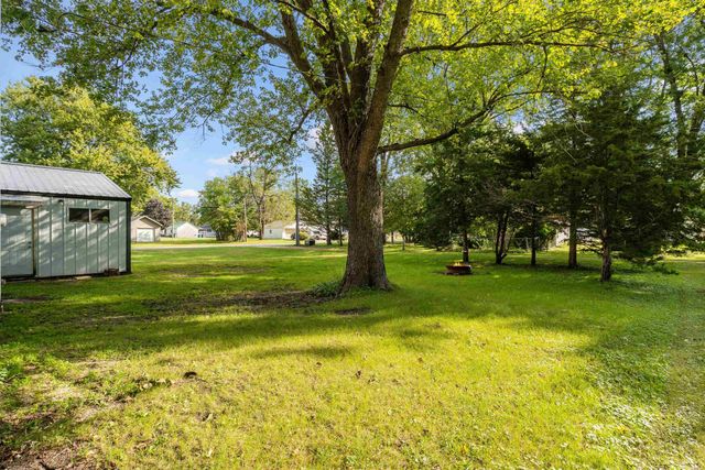 205 SW 8th Avenue, Oelwein, IA 50662