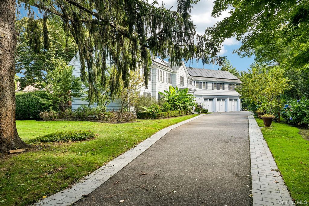 1325 Harbor Road, Hewlett Harbor, NY 11557 — exterior
