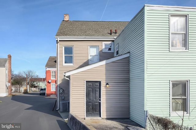 220 GRANTLEY ST, York, PA 17401