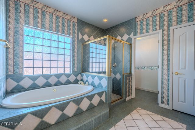 2066 PASEO DEL PRADO, El Paso, TX 79936