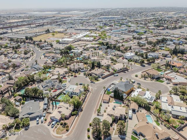 2066 PASEO DEL PRADO, El Paso, TX 79936