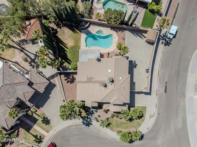 2066 PASEO DEL PRADO, El Paso, TX 79936