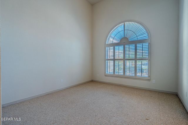 2066 PASEO DEL PRADO, El Paso, TX 79936