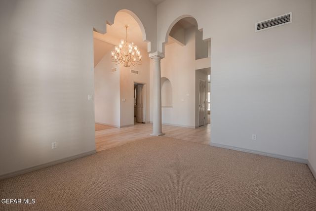 2066 PASEO DEL PRADO, El Paso, TX 79936