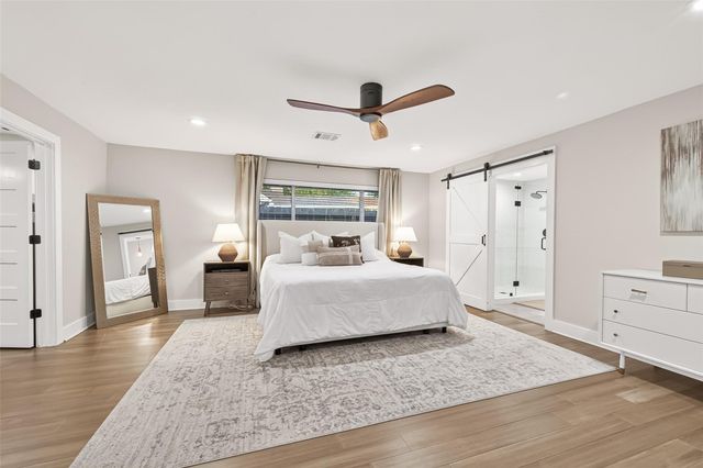 6227 Yarwell Drive, Houston, TX 77096