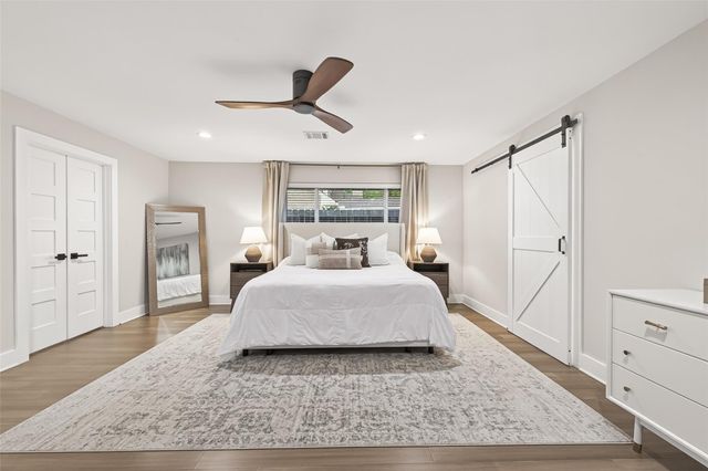 6227 Yarwell Drive, Houston, TX 77096