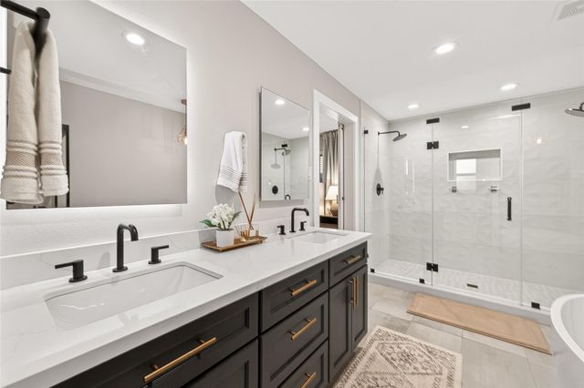 6227 Yarwell Drive, Houston, TX 77096