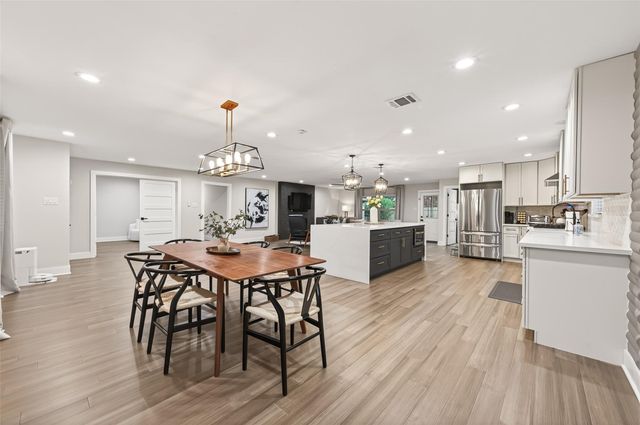 6227 Yarwell Drive, Houston, TX 77096