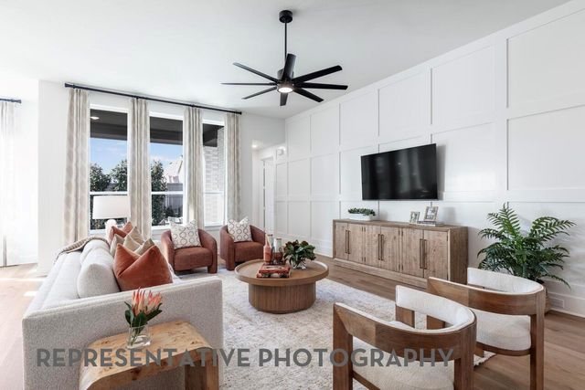 12219 Sweetbriar Loop, Mont Belvieu, TX 77523